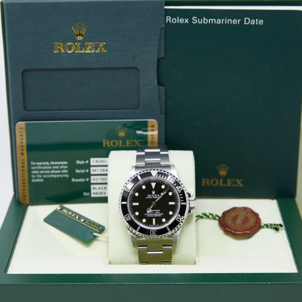Pre Owned Rolex Submariner No-Date Steel Black Dial on Oyster Bracelet 40mm Complete Box and Card 2008/2009