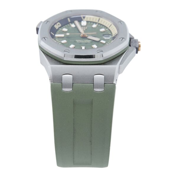Audemars Piguet Pre-Owned Royal Oak Offshore Diver Stainless Steel Green Dial on Rubber Strap [BOX & ARCHIVES 2022] 42mm