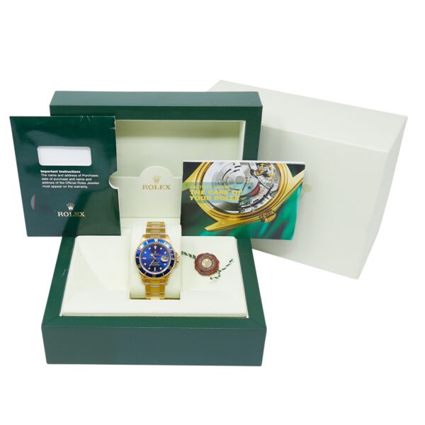 Rolex Pre-Owned Submariner Yellow Gold Blue Dial on Oyster Bracelet [WITH BOX] 40mm