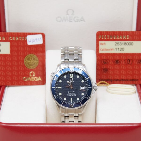 Omega Pre-Owned Seamaster Diver 300 M Chronometer Steel Blue Dial on Steel Bracelet [COMPLETE SET] 41mm