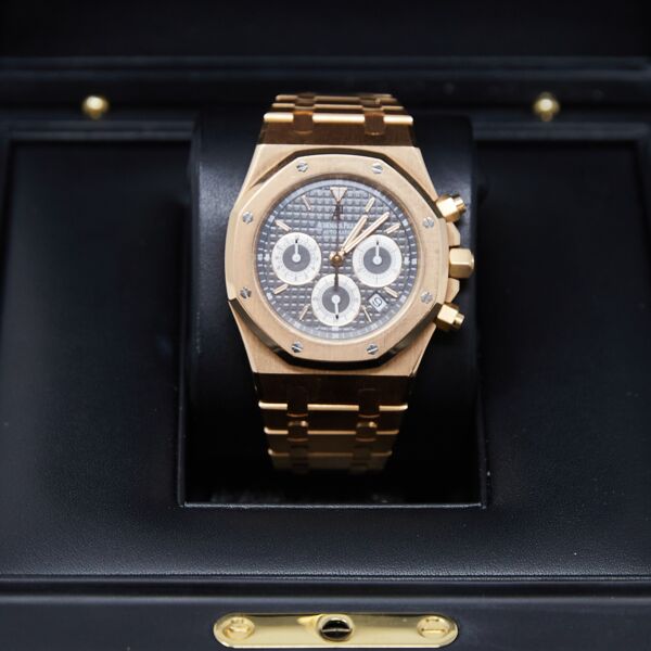 Pre Owned Royal Oak Chronograph Rose Gold Grey Dial on Bracelet 39mm with Box and Additional Strap