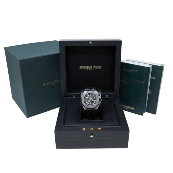 Audemars Piguet Pre-Owned Royal Oak Offshore Chronograph Stainless Steel Black Arabic Dial on Leather Strap [COMPLETE SET] 42mm