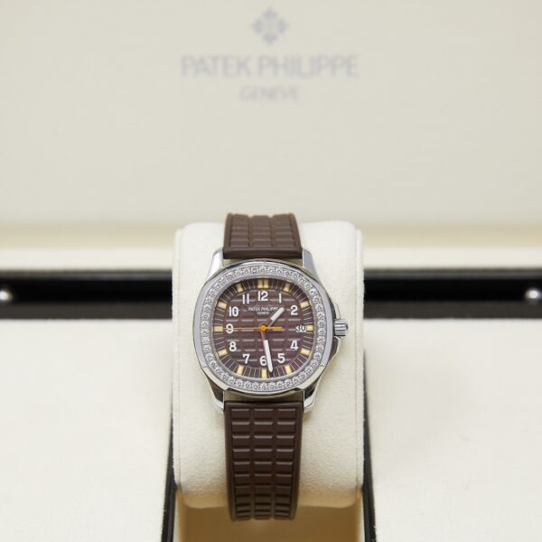 Patek Philippe Pre-Owned Ladies Aquanaut Stainless Steel Diamond Bezel Brown Arabic Dial [WITH BOX] 35mm