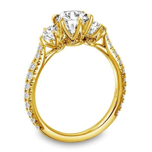 3-Stone Round Cut Diamond Engagement Ring In Yellow Gold Juxtaposed (0.32 ct. tw.)