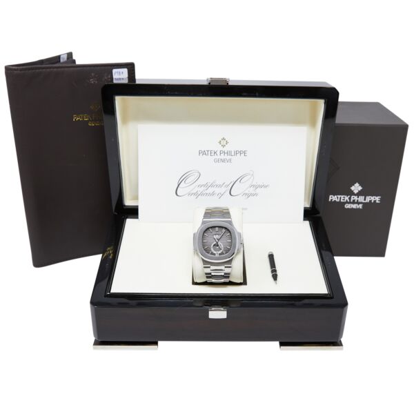 Patek Philippe Pre-Owned Nautilus Chronograph Stainless Steel Black Dial [COMPLETE SET] 40.5mm