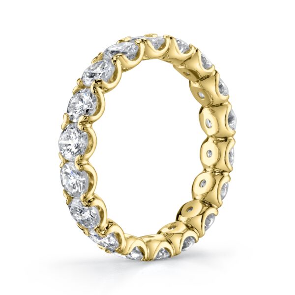 Round Cut Diamond Eternity Band In Yellow Gold (2.76 ct. tw.) 