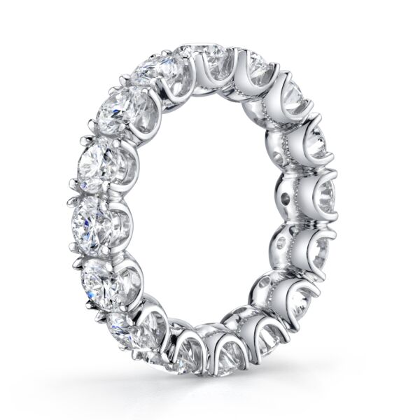 Round Cut Diamond Eternity Band In White Gold (4.08 ct. tw.)