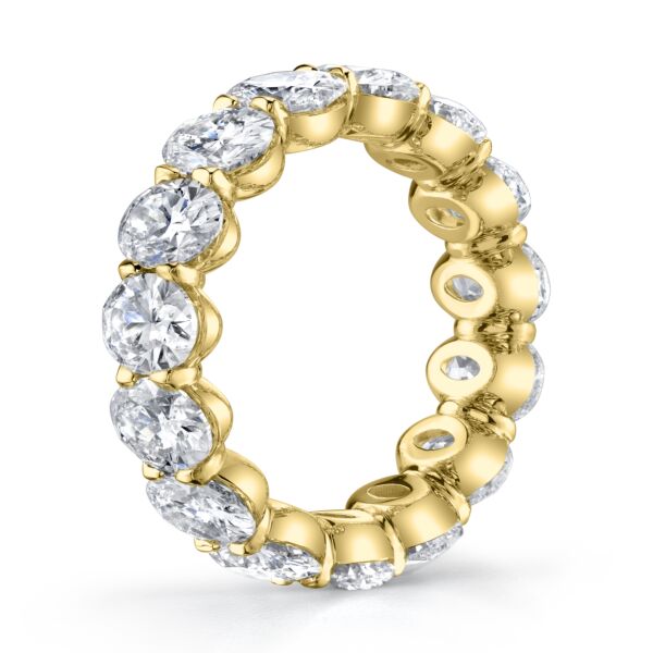 Oval Cut Diamond Eternity Band In Yellow Gold (7.45 ct. tw.)