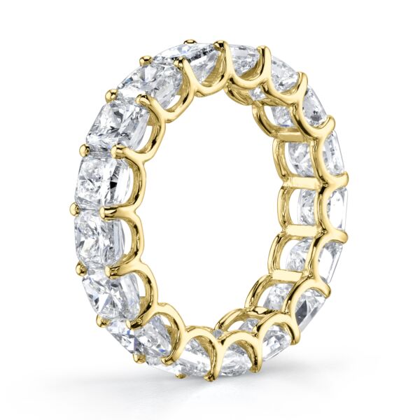 Radiant Cut Diamond Eternity Band In Yellow Gold (8.07 ct. tw.)